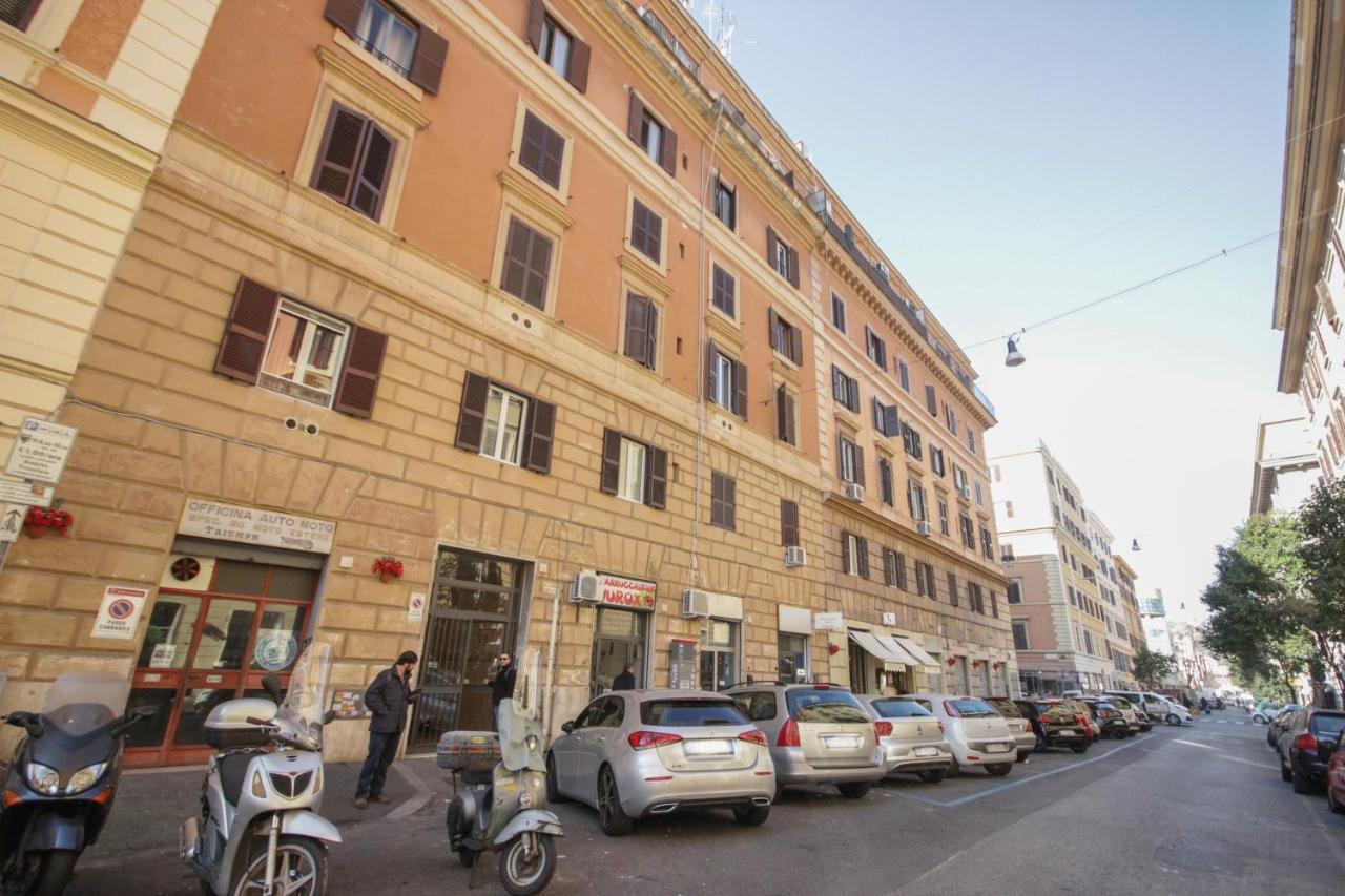 Home Vaticano 50 Steps From Museum Exterior foto
